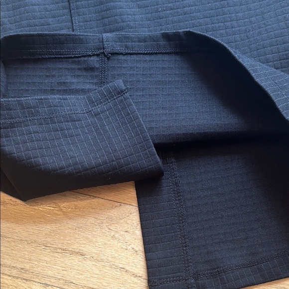 Liverpool black pencil skirt, size 6 - Picture 6 of 7